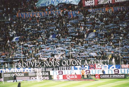 11-OM-LENS 03.jpg